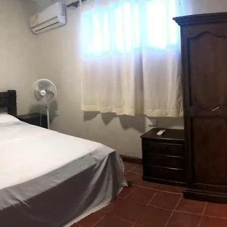Centro Cultural La Provincia Hotel *
